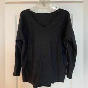 Black cashmere vneck sweater